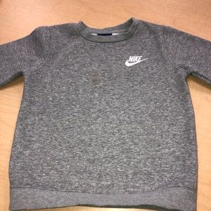 Nike sweatshirt 4t